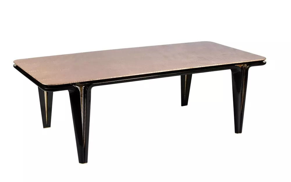SQUARE Dining Room, which is a partner of your delicious meals, comes to add a different atmosphere to your dining rooms.