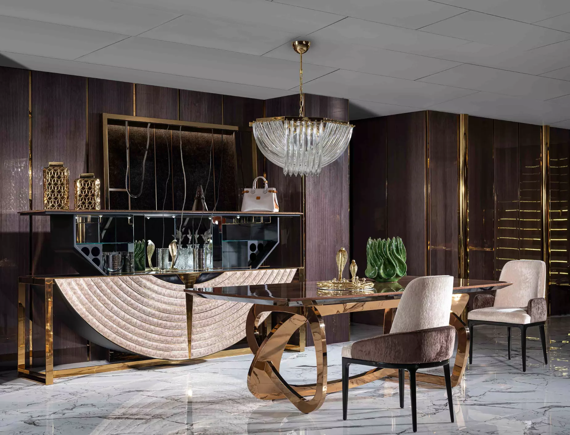 VOYAGE Dining Room, which has fascinating colors, will open your appetite with its elegance.